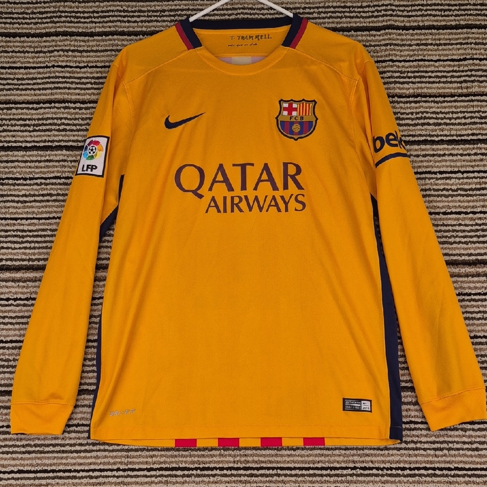 FC BARCELONA Nike 2015-2016 Away Gold Long Sleeve Shirt Jersey Medium 658777-740